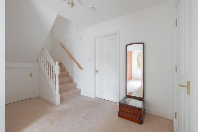 3 bed Apartment for sale Image 6