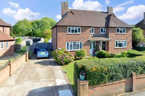 Parsonage Road, Cranleigh, GU6