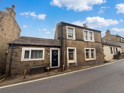 Stainland Road, Stainland, HX4