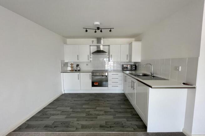 Kitchen / Living Roo