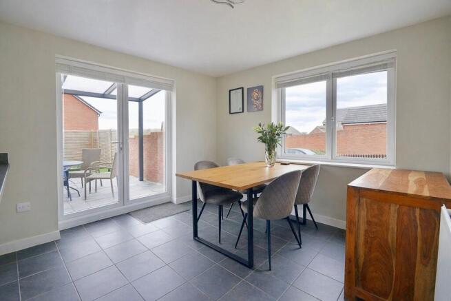 Hare Edge Drive,Oakwood,Derby,DE21 2AF photo 4