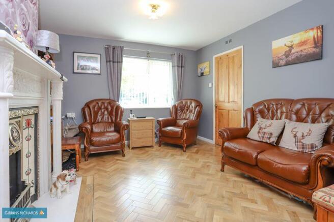 Sitting/Dining Room