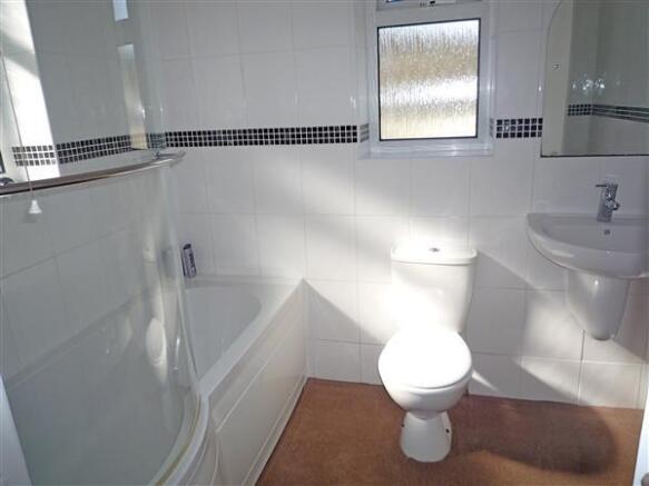 BATHROOM: