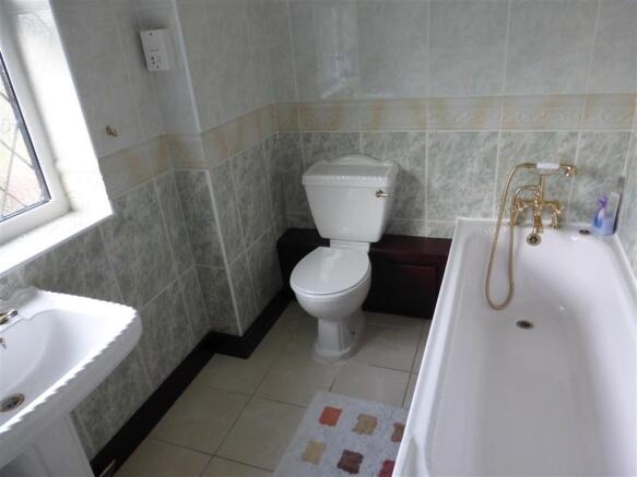 Photo 12