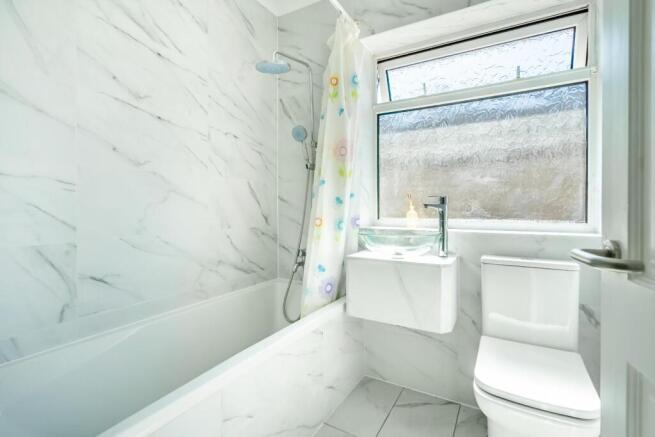 3 bed Detached Bungalow for sale Image 7