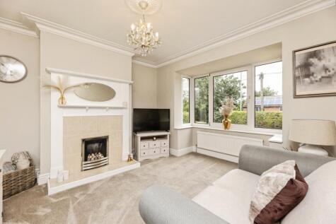 Pontefract Road, Knottingley, WF11