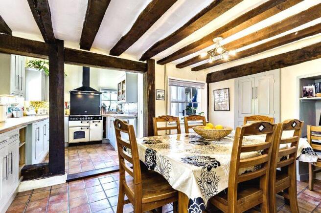 Kitchen/Breakfast