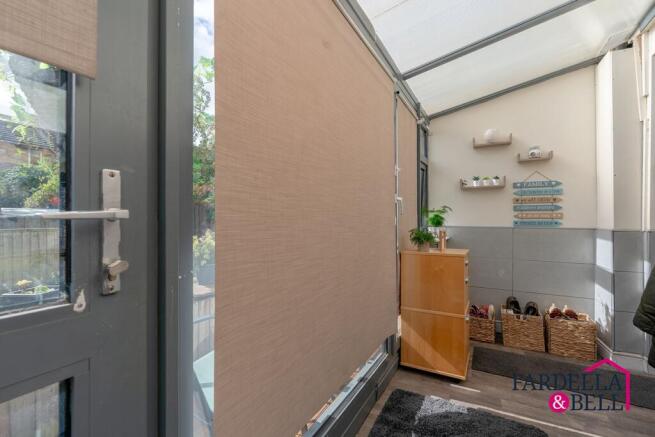 2 bed Terraced for sale Image 9