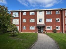 4, 18 Berwyn Court, Dunyeats Road, Broadstone BH18 8AG