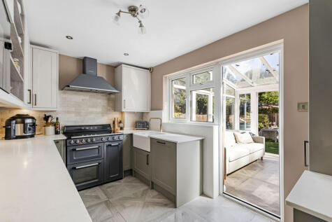 Sunkist Way, Wallington, SM6