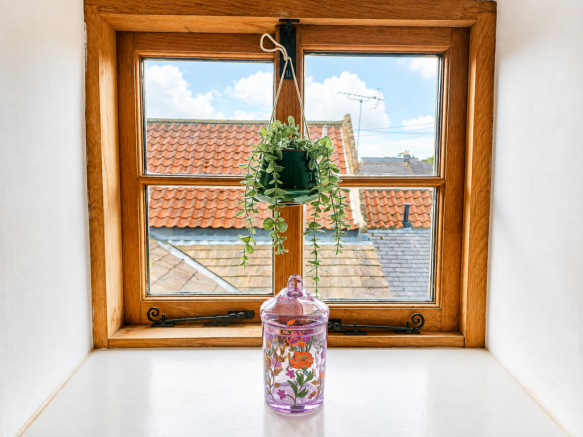 2 bed Semi-Detached for sale Image 12