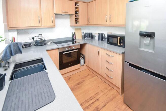 4 bed Terraced for sale Image 5