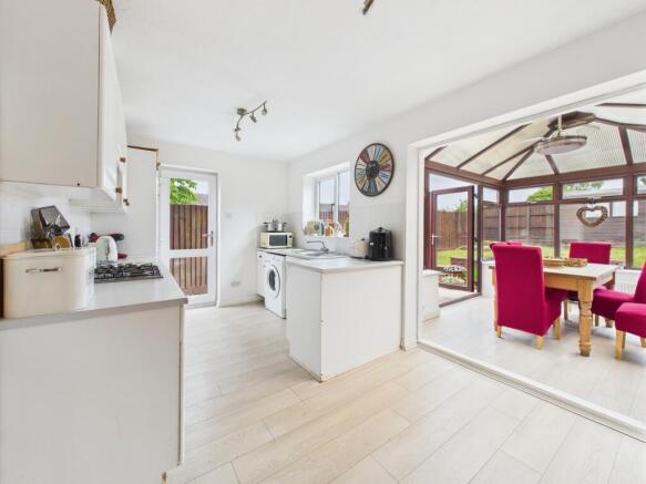 CAM05192G0-PR0086-STILL006