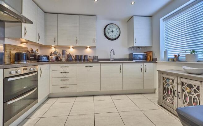 85 Sansome Drive HK 1.jpg