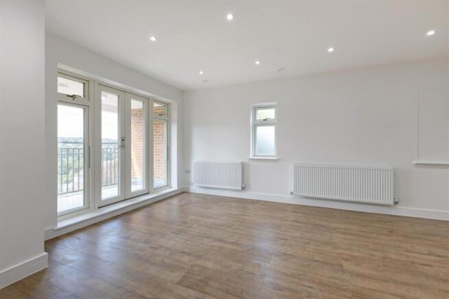 114530_Flat-2-8-Coulsdon-Road-4.jpg