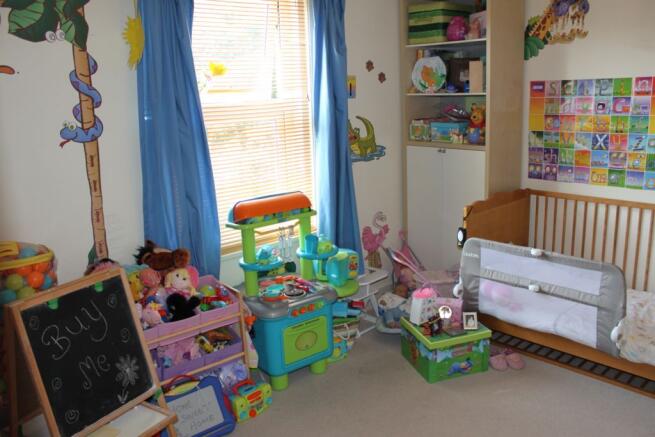 Photo 8