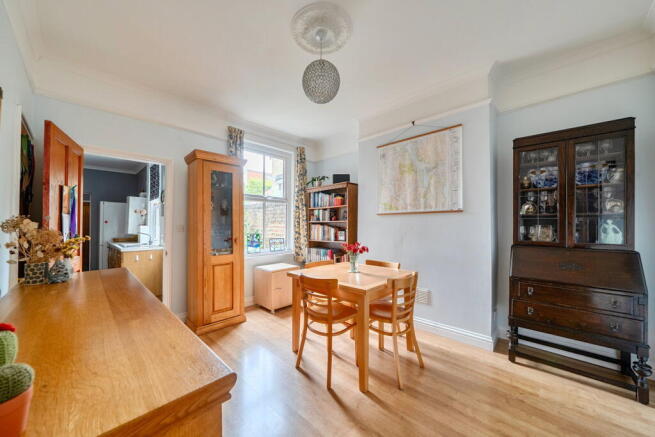 3 bed Terraced for sale Image 4