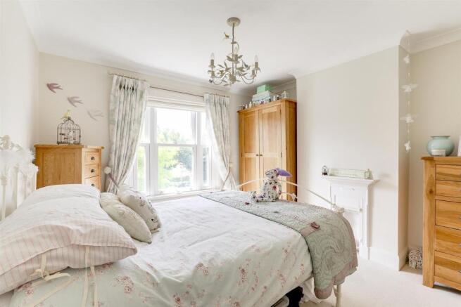 Bedroom 2.jpg