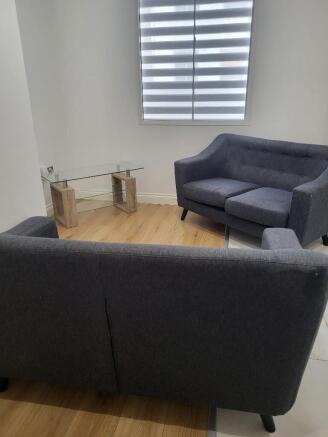 1 bed Apartment to rent Image 11