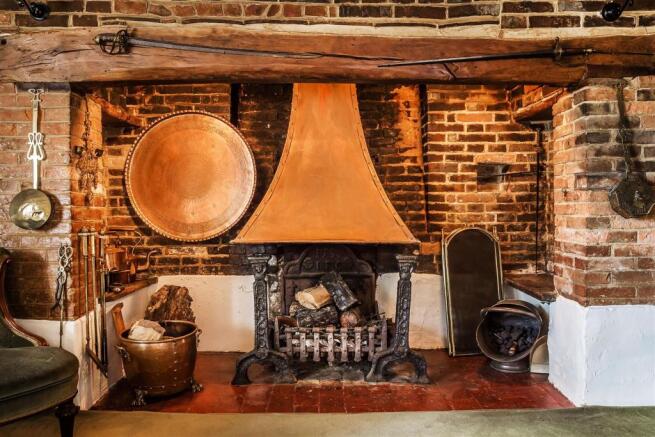 house. estate agency Dunsfold Oak Tree Cottage