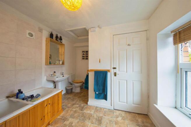 9 Lyndhurst St 1598.jpg