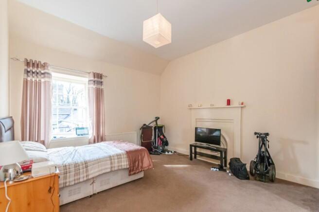 Bedroom .jpg