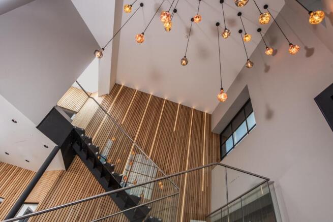 1 bed Serviced Apartments to rent Image 4