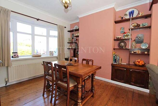 Hilston Avenue, Penn, Wolverhampton, WV4 photo 4