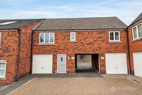 Seven Foot Lane, Nuneaton, CV10 9FJ