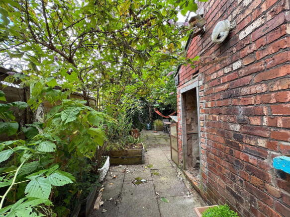 Photo 26