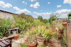 6, Catherine Terrace, London Road, Gisleham NR33 7QS