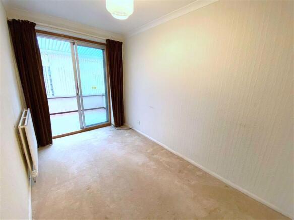 Archway to Dining Room / Bedroom