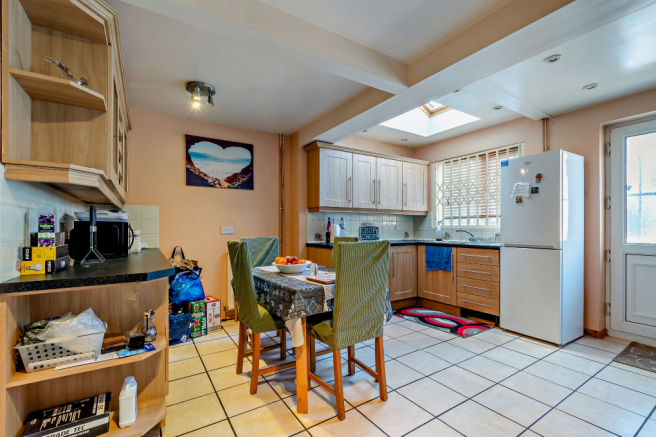 Beaumont Leys Lane, Leicester, Leicestershire, LE4 photo 4