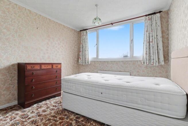 3 bed Semi-Detached for sale Image 10