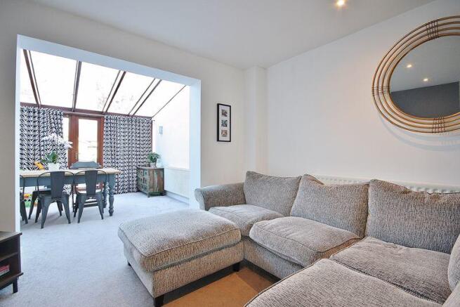 Living Area Th...