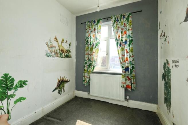 3 bed Semi-Detached for sale Image 10