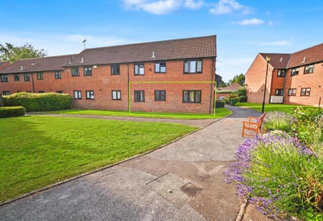 Hanover Court, Tettenhall, Wolverhampton, WV6 photo 4
