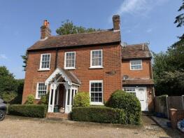 Flat 4, Maple House, Chelmsford Road, Brentwood CM15 8RQ