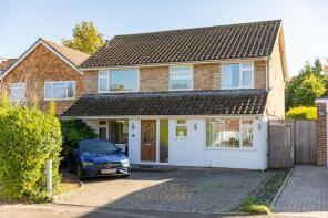 19, Warren Close, East Grinstead RH19 2PR