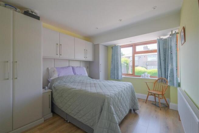 3 bed Semi-Detached for sale Image 11