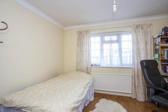 bed3.jpg