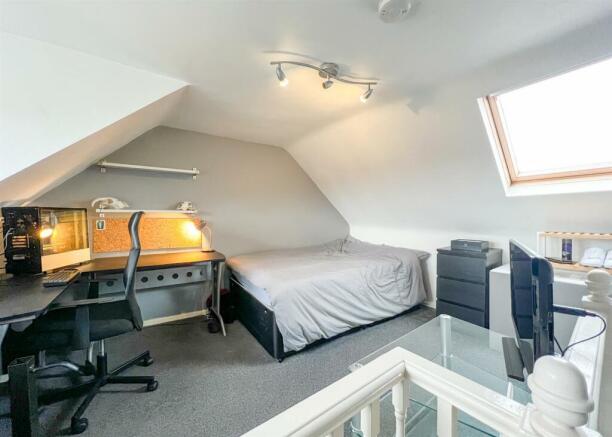 BEDROOM TWO