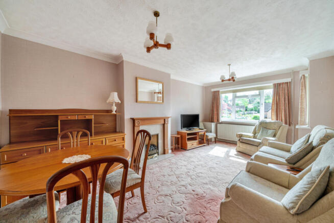 Sitting/Dining Room