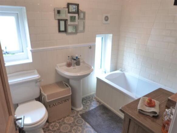 HOUSE BATHROOM