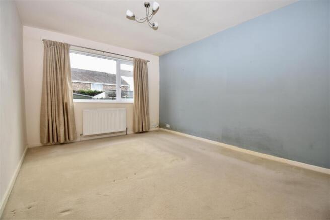 2 bed Detached Bungalow for sale Image 7