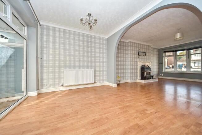 3 bed Semi-Detached for sale Image 5