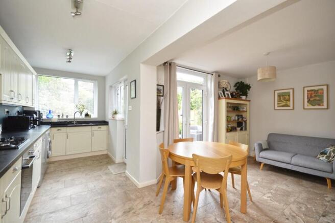 L-Shaped Kitchen/Dining/Family Room