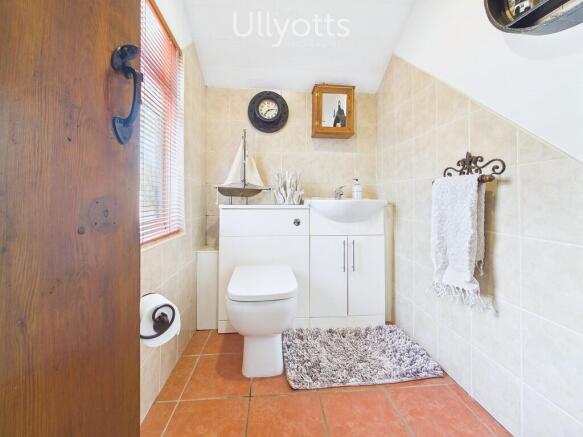4 bed Terraced for sale Image 9