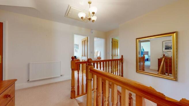 FIRST-FLOOR LANDING