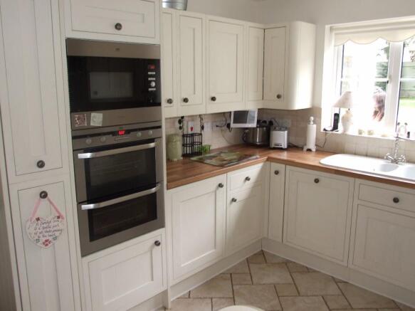 Kitchen/Breakfast Rm